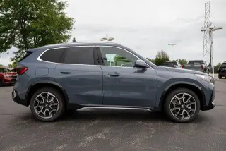 BMW X1 2026 AWD xDrive28i 4p Vehículo de Deporte y Actividades