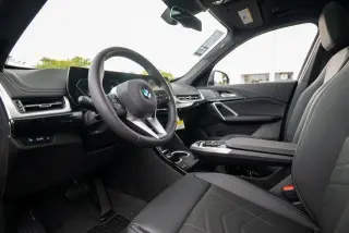 BMW X1 2026 AWD xDrive28i 4p Vehículo de Deporte y Actividades