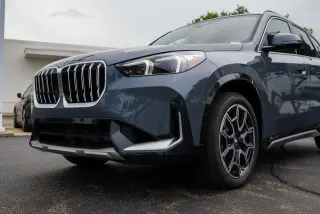 BMW X1 2026 AWD xDrive28i 4p Vehículo de Deporte y Actividades