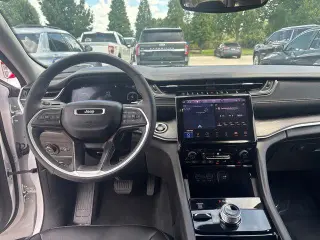 Jeep Grand Cherokee 2023 4x4 Limited 4 puertas SUV