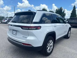 Jeep Grand Cherokee 2023 4x4 Limited 4 puertas SUV
