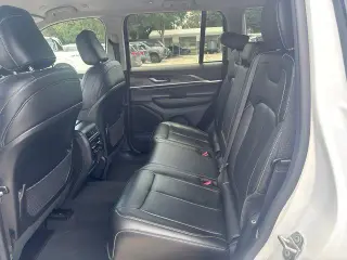 Jeep Grand Cherokee 2023 4x4 Limited 4 puertas SUV