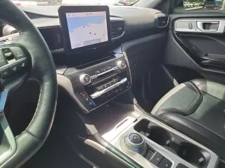 Ford Explorer 2022 ST 4 puertas SUV