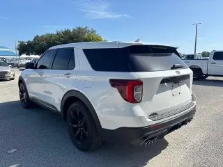 Ford Explorer 2022 ST 4 puertas SUV