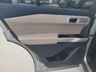 Ford Explorer Híbrido 2022 AWD Limited 4 puertas SUV