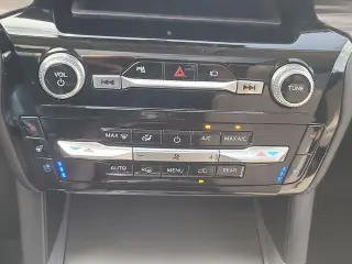 Ford Explorer Híbrido 2022 AWD Limited 4 puertas SUV