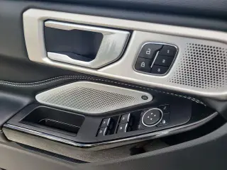 Ford Explorer 2023 AWD ST 4 puertas SUV