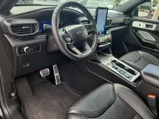 Ford Explorer 2023 AWD ST 4 puertas SUV