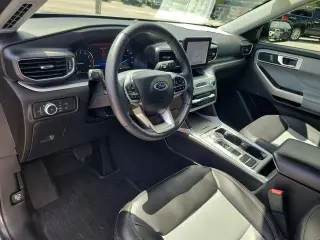 Ford Explorer 2022 XLT 4 puertas SUV