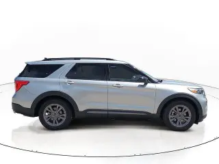 Ford Explorer 2022 XLT 4 puertas SUV