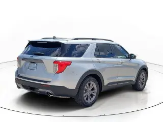 Ford Explorer 2022 XLT 4 puertas SUV