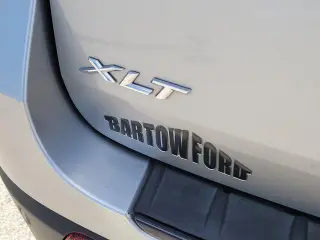Ford Explorer 2022 XLT 4 puertas SUV