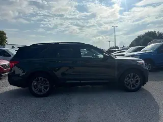 Ford Explorer 2022 XLT 4 puertas SUV