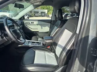 Ford Explorer 2022 XLT 4 puertas SUV