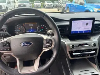 Ford Explorer 2021 XLT 4 puertas SUV