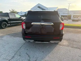 Ford Explorer 2023 XLT 4 puertas SUV