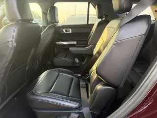 Ford Explorer 2023 XLT 4 puertas SUV