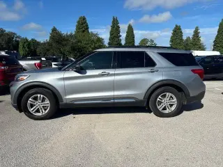 Ford Explorer 2023 XLT 4 puertas SUV