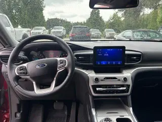 Ford Explorer 2024 XLT 4 puertas SUV