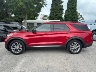 Ford Explorer 2024 XLT 4 puertas SUV