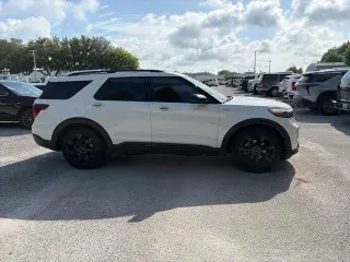 Ford Explorer 2023 ST-Line 4 puertas SUV