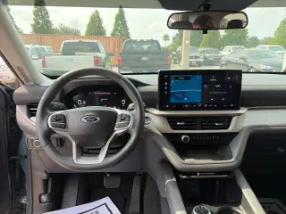 Ford Explorer 2025 AWD Active 4 puertas SUV