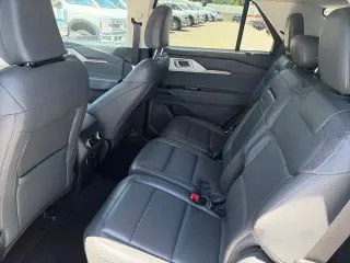 Ford Explorer 2025 AWD Active 4 puertas SUV