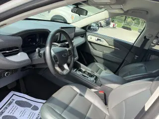 Ford Explorer 2025 AWD Active 4 puertas SUV