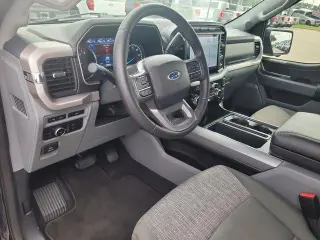 Ford F-150 2023 4x2 XLT 4 puertas SuperCrew 5.5 ft. SB