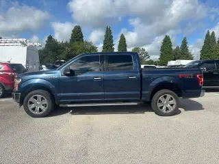 Ford F-150 2020 4x4 XLT Cabina Super Crew 4 puertas 5.5 pies. SB