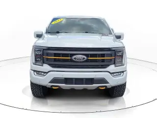 Ford F-150 2023 4x4 Tremor 4 puertas SuperCrew 5.5 pies. SB