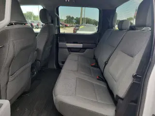 Ford F-150 2025 4x4 XLT 4 puertas SuperCrew 5.5 pies. SB