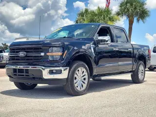 Ford F-150 2024 4x4 XLT 4 puertas SuperCrew 5.5 pies. SB