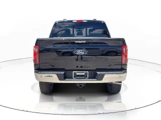 Ford F-150 2024 4x4 XLT 4 puertas SuperCrew 5.5 pies. SB