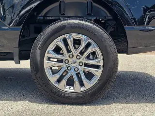Ford F-150 2024 4x4 XLT 4 puertas SuperCrew 5.5 pies. SB