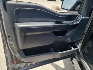 Ford F-150 2023 4x4 XLT 4 puertas SuperCab 6,5 pies. SB