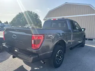 Ford F-150 2023 4x4 XLT 4 puertas SuperCab 6,5 pies. SB