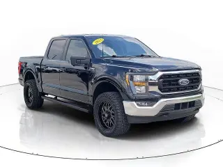 Ford F-150 2023 4x4 XLT SuperCrew 4 puestas, caja corta de 5.5 pies