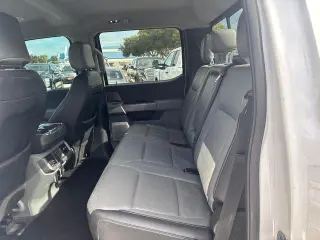 Ford F-150 2022 4x4 Lariat 4p SuperCrew 5.5 ft. SB