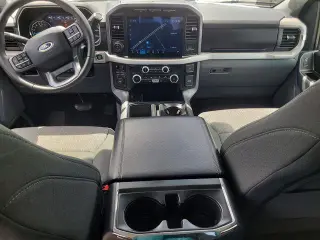 Ford F-150 2023 4x4 XLT 4p SuperCrew 5.5 ft. SB