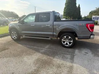 Ford F-150 2023 4x4 XLT 4p SuperCrew 5.5 ft. SB