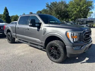Ford F-150 2022 4x4 XLT 4p SuperCrew 5.5 ft. SB