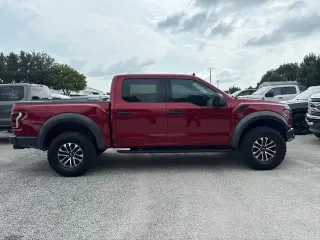 Ford F-150 2019 4x4 Raptor 4p SuperCrew 5.5 ft. CB