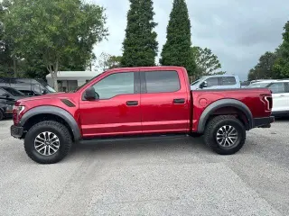 Ford F-150 2019 4x4 Raptor 4p SuperCrew 5.5 ft. CB