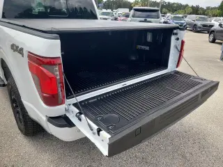Ford F-150 2024 4x4 XLT 4p SuperCrew 5.5 ft. SB
