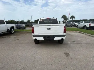 Ford F-150 2024 4x4 XLT 4p SuperCrew 6.5 ft. SB
