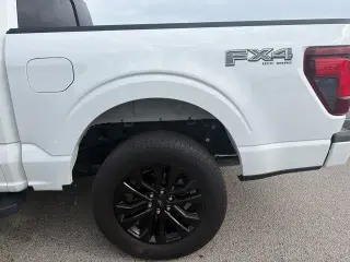Ford F-150 2024 4x4 XLT 4p SuperCrew 6.5 ft. SB