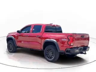 Chevrolet Colorado 2026 4x4 Trail Boss 4dr Crew Cab 5 ft. SB