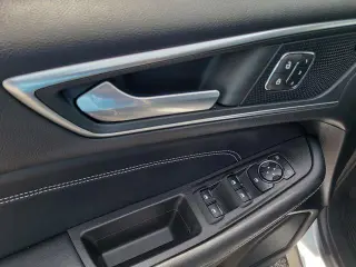Ford Edge 2022 AWD Titanium 4p Crossover