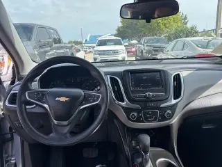 Chevrolet Equinox 2022 LS 4p SUV con 1 fila de asientos